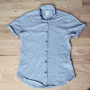 Zara Slim Fit Button Down Short Sleeve Grey Shirt Size M